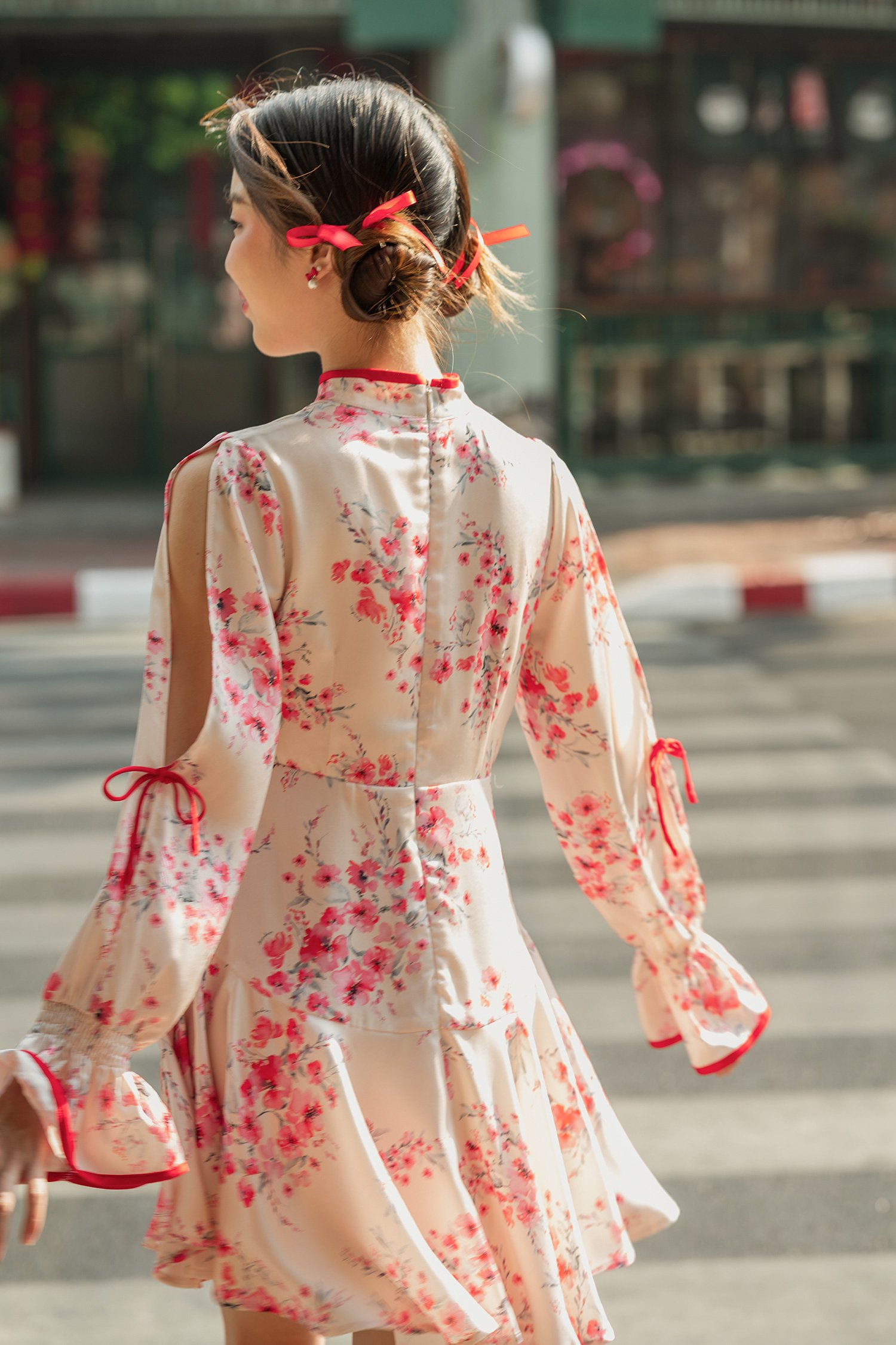 ชุดเดรสกล้วยไม้ - Image 3
