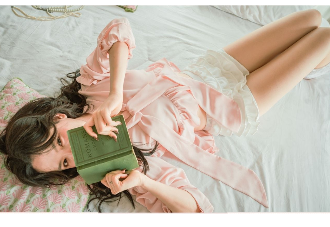 เสื้อครอปผูกโบว์ Cherie - Image 4